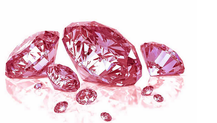 What makes Pink Diamonds pink?