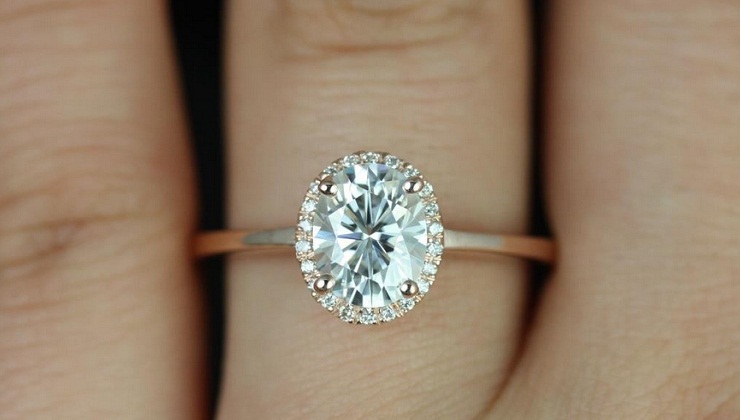 5 carat Oval Diamond Engagement Ring in Yellow Gold and Platinum