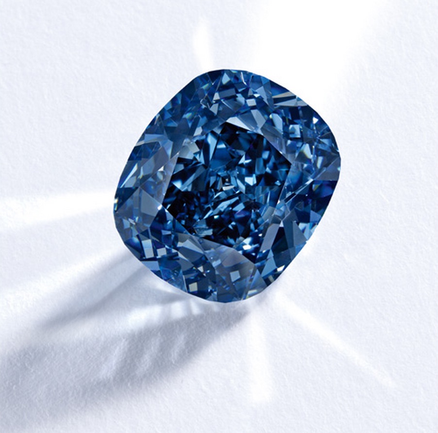 The Story Behind the Blue Moon Diamond