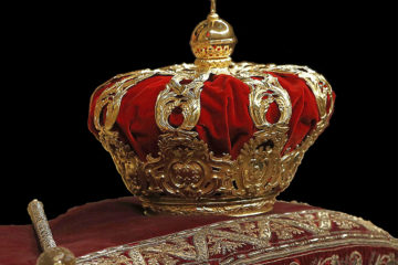 Most Stunning Spain Royal Crown